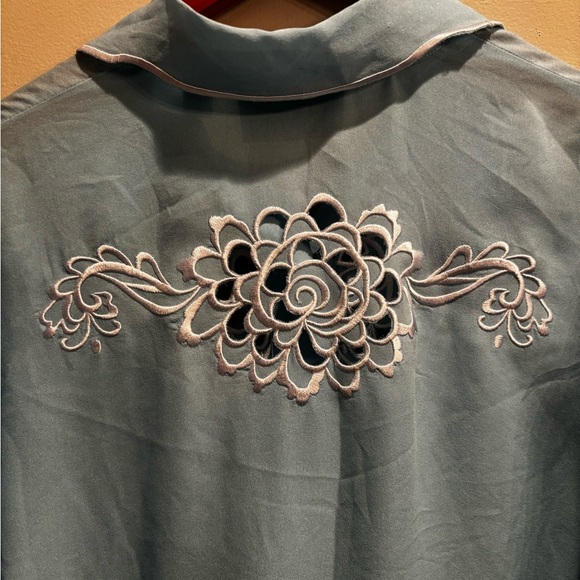 Bob Mackie Light Blue Wearable Art Shirt cut-out medium silk elegant western - Picture 12 of 14